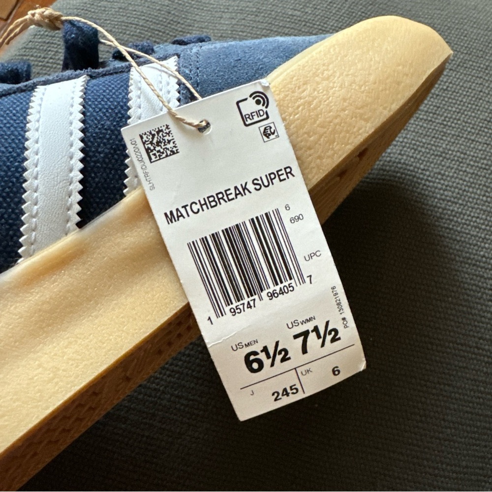 Adidas sneakers - Picture 7 of 13